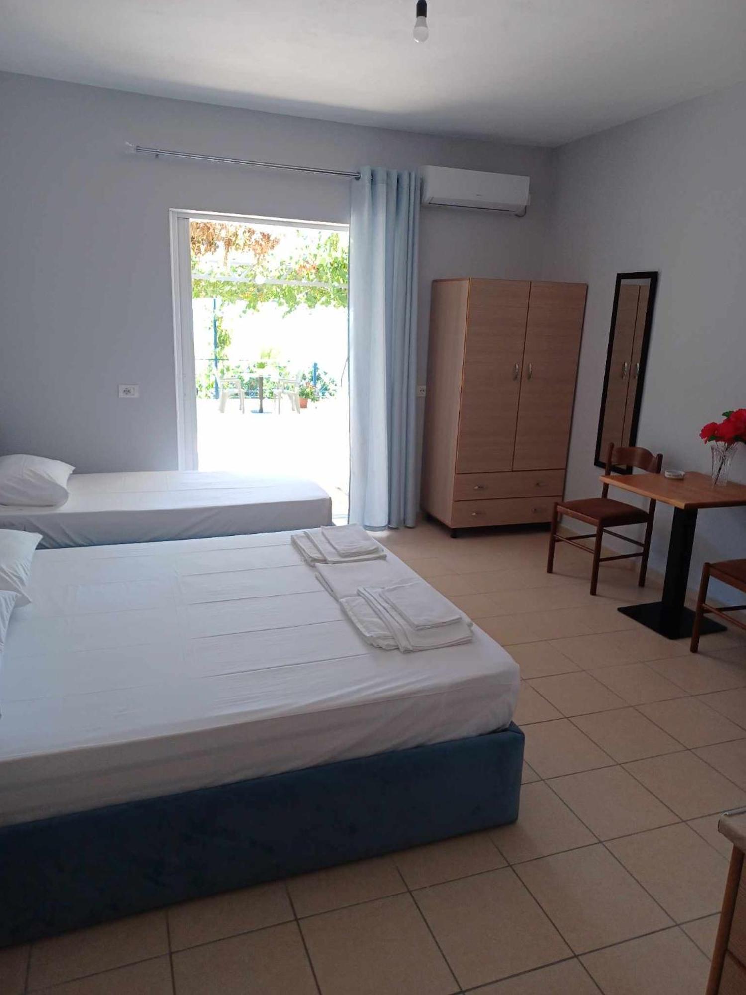 Ionian View Guest House Qeparo Eksteriør bilde