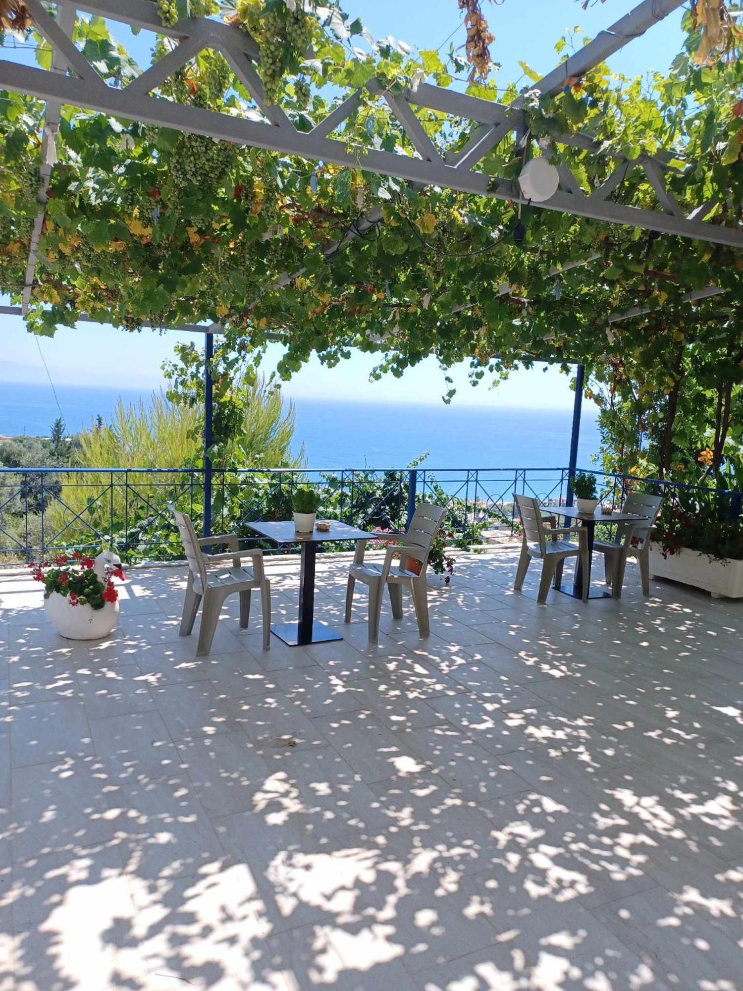 Ionian View Guest House Qeparo Eksteriør bilde